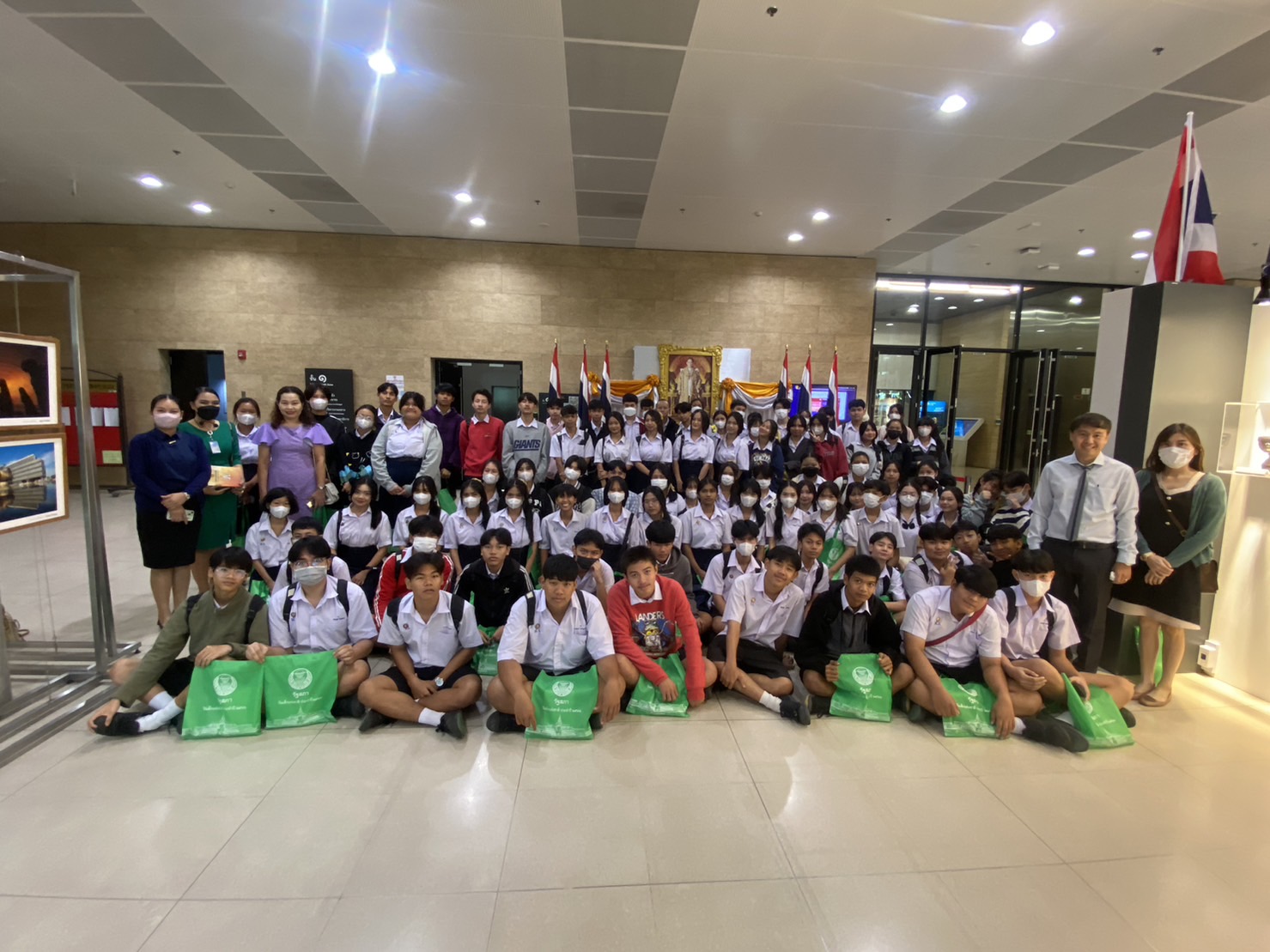  โรงเรียนปัญญาวรคุณ เขตบางแค กรุงเทพมหานคร 