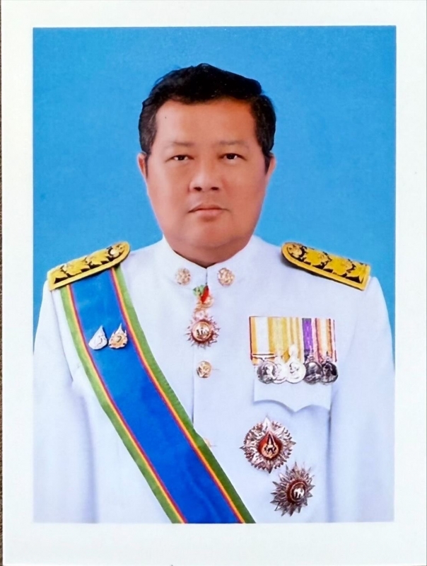อภิชาติ ศรีชาติ