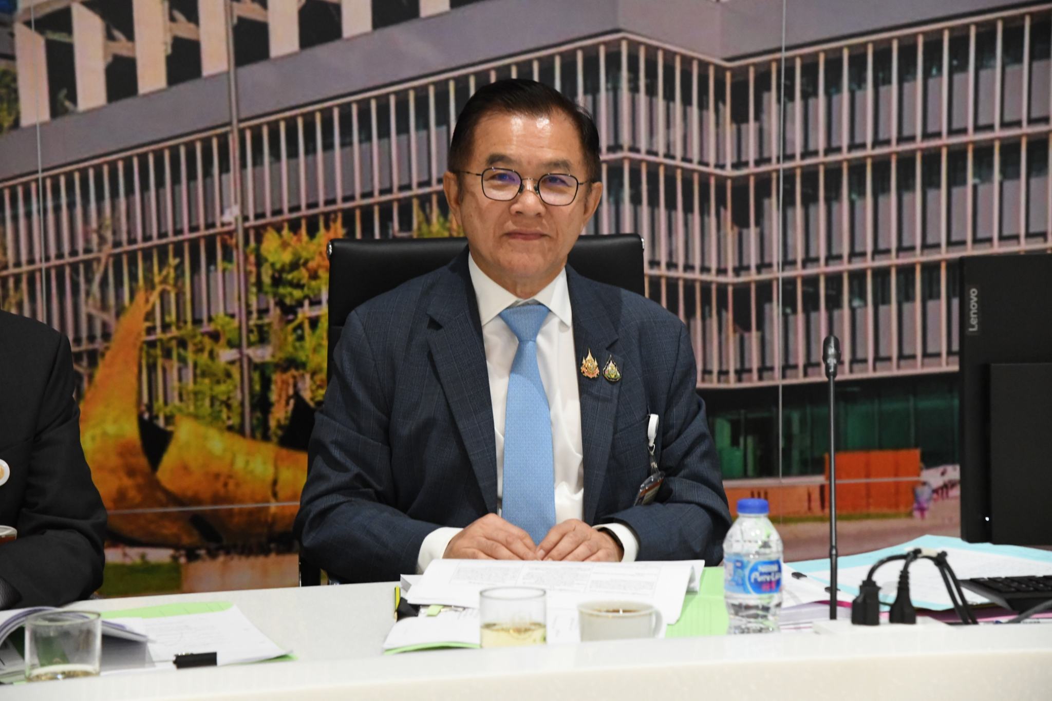 รูปภาพการประชุมคณะกรรมาธิการวิสามัญพิจารณาร่างพระราชบัญญัติการท่าเรือแห่งประเทศไทย (ฉบับที่ ..) พ.ศ. .... ครั้งที่ 6 วันที่ 10 เม.ย.68