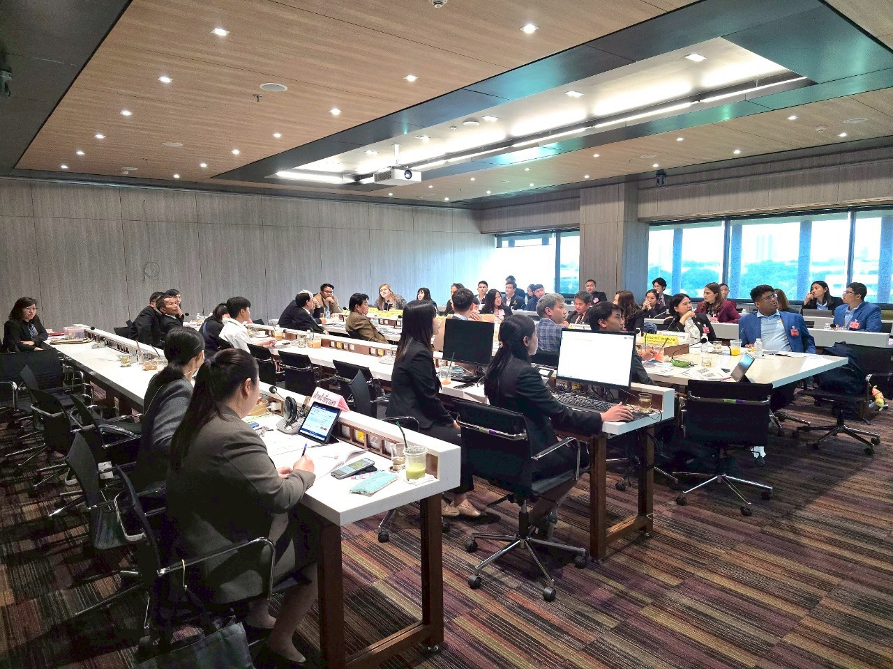 ภาพการประชุมคณะอนุกรรมาธิการศึกษาหลักสูตร และการพัฒนาระบบการศึกษาที่มีคุณภาพ ครั้งที่ 8