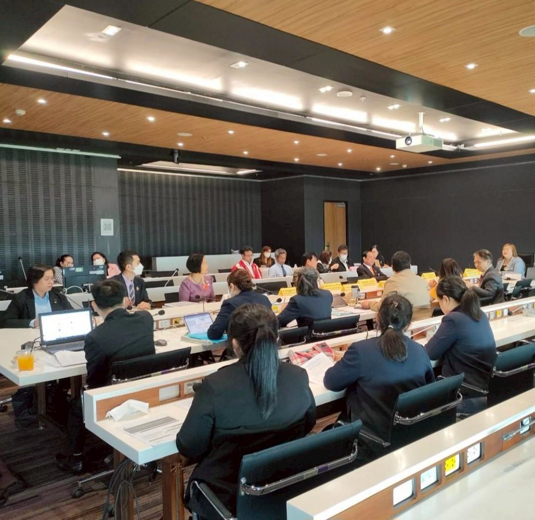 ภาพการประชุมคณะอนุกรรมาธิการศึกษาหลักสูตร และการพัฒนาระบบการศึกษาที่มีคุณภาพ ครั้งที่ 9