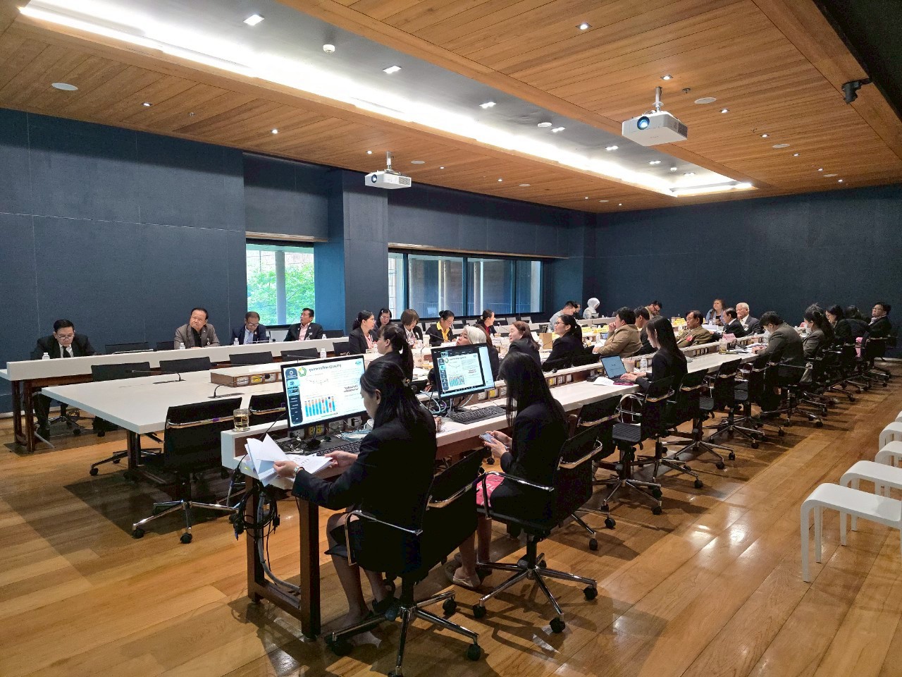 ภาพการประชุมคณะอนุกรรมาธิการศึกษาหลักสูตร และการพัฒนาระบบการศึกษาที่มีคุณภาพ ครั้งที่ 3