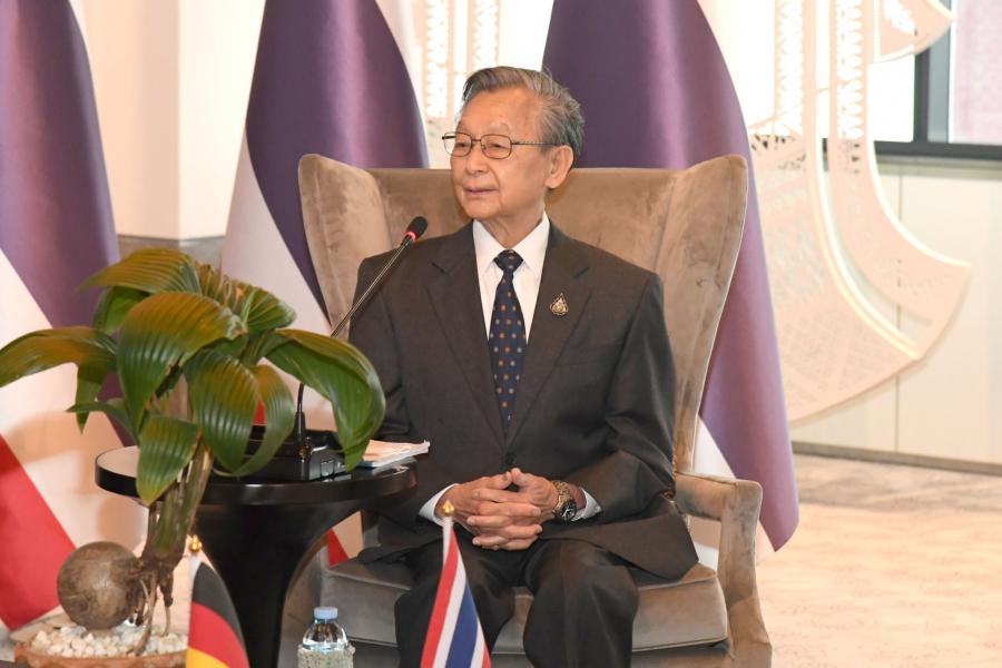 タイ王国チュアン国会議長は、ドイツ・アセアン友好議員連盟会長一行による表敬訪問を受けました。